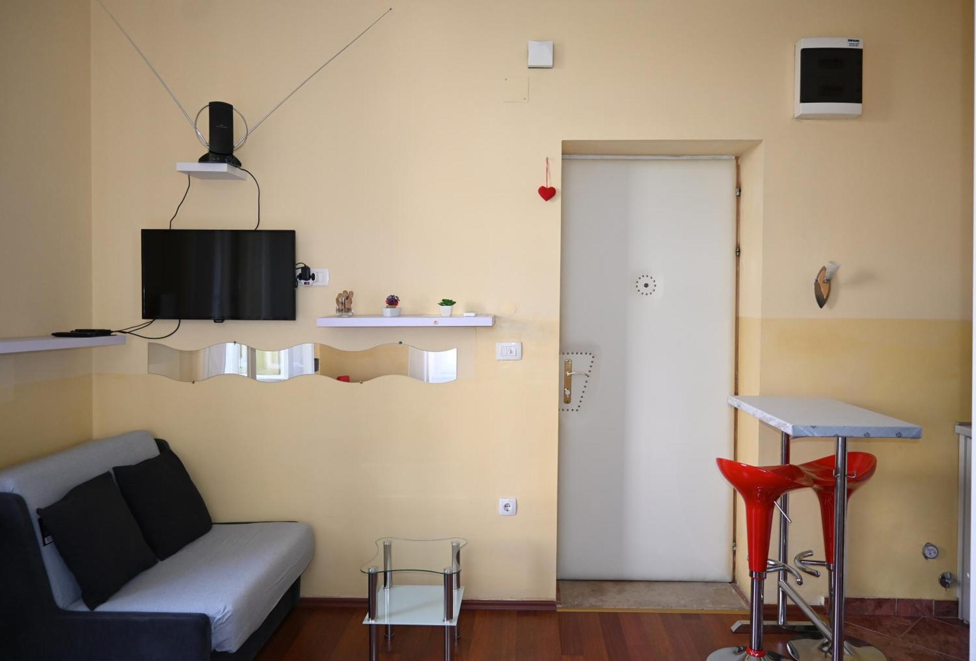 Apartma King *